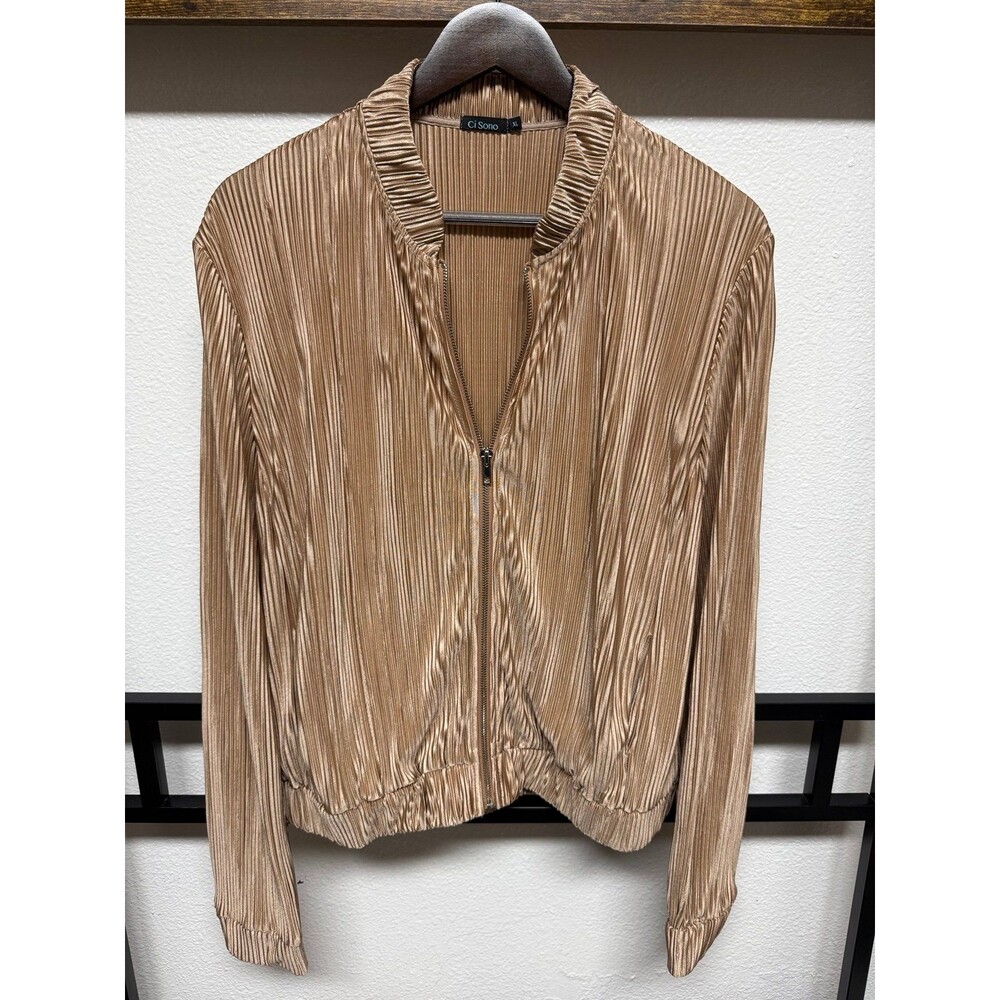 Ci Sonó women’s XL metallic gold pleated bomber jacket
EUC